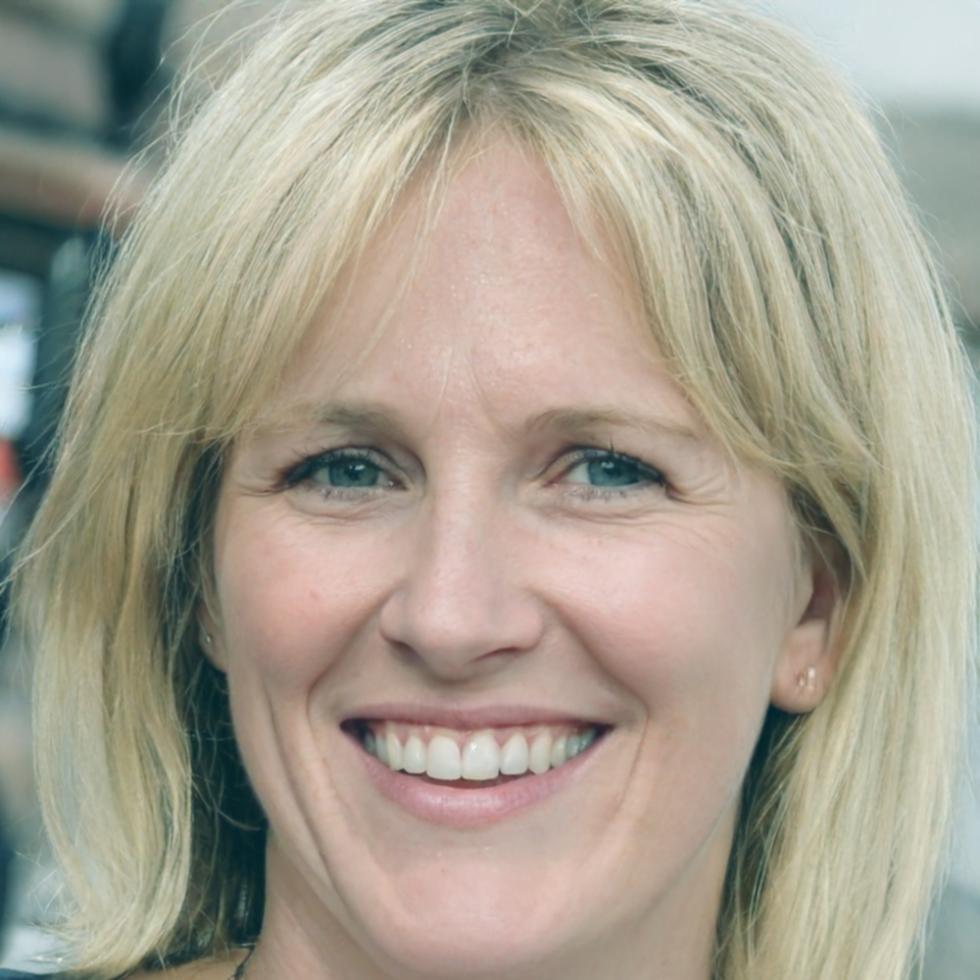 Linnea Drummond, Education Director